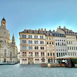 Neumarkt Apartahotel